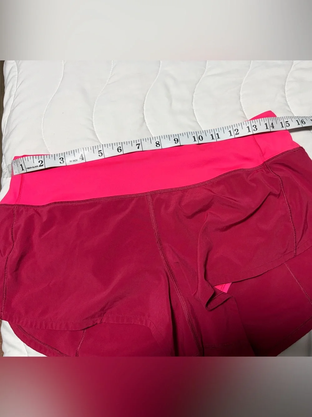 Lululemon Shorts Women’s 6 Mulled Wine Run Speed Up Lined Yoga Gym